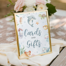 Letrero de tarjetas y regalos bajo el mar
