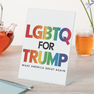 EXPOSITOR EN L LGBTQ POR TRUMP GAY LESBIANA POR TRUMP 2024 