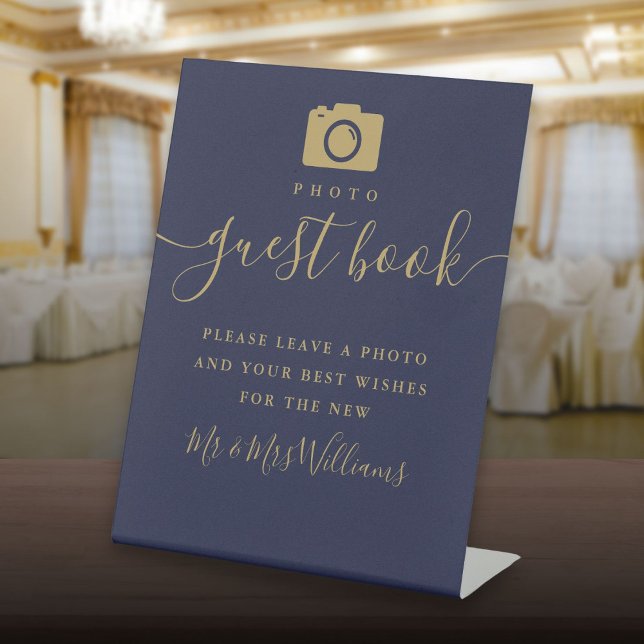 Expositor En L Libro de invitados de la escritura Navy Blue Gold  (Navy Blue Gold Signature Script Photo Guest Book Pedestal Sign)