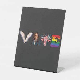Expositor En L Libros de VOTO Uterus LGBT Kamala Harris Walz Elec