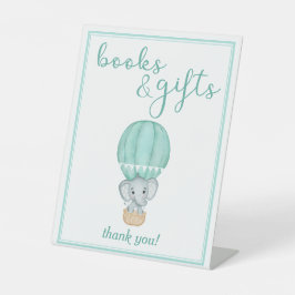 Expositor En L Libros y regalos de Baby Shower sobre el Elefante 