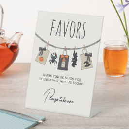 Expositor En L Línea de ropa Neutral Halloween Baby Shower Favore