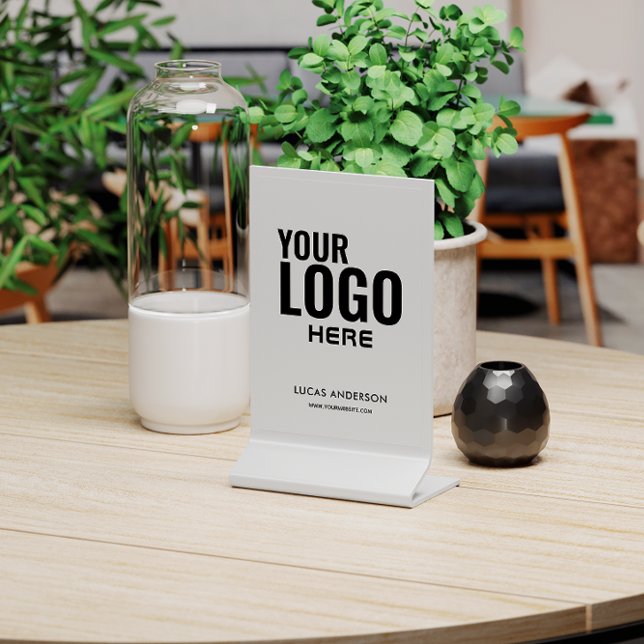 Expositor En L Logotipo Rótulo Peatonal Profesional Simple Modern (Subido por el creador)