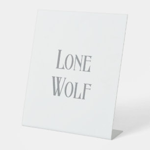 Expositor En L Lone Wolf Male Sigma Minimalista moderno