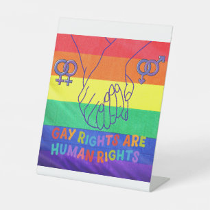 Expositor En L Los gays tienen derechos