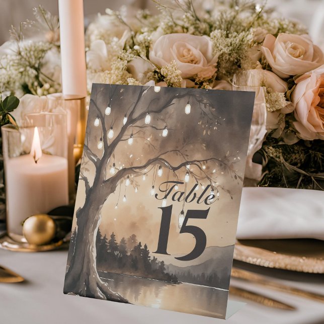 Expositor En L Luces De Cadenas En La Boda Romántica De Árbol De  (Subido por el creador)