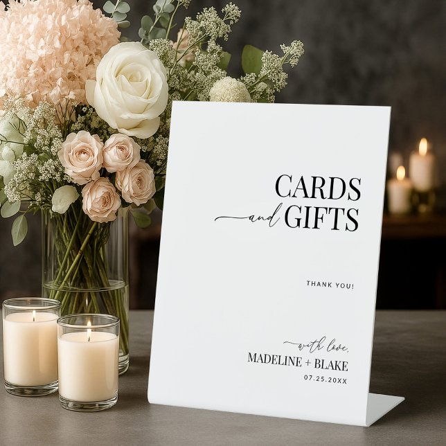 Expositor En L MADDIE Cards and Gifts Sign (Subido por el creador)