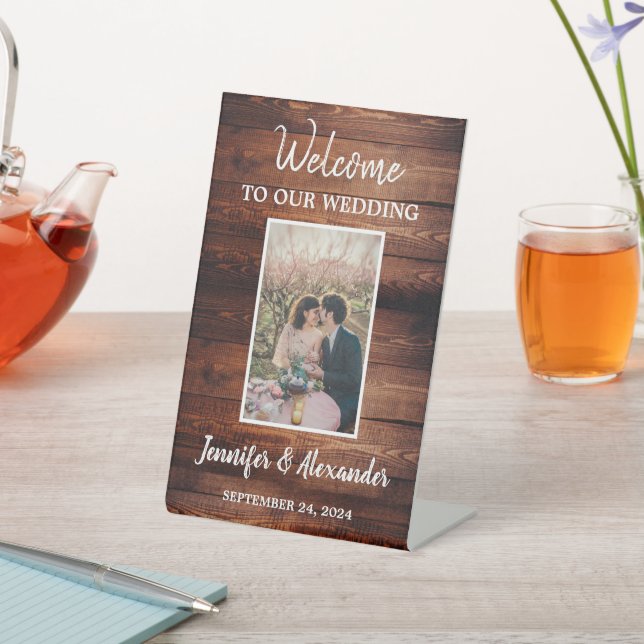 Expositor En L Madera negra rústica de grano Bienvenidos boda (In Situ)