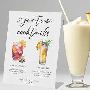 Expositor En L Menú de cócteles de la firma Sangria Pina Colada