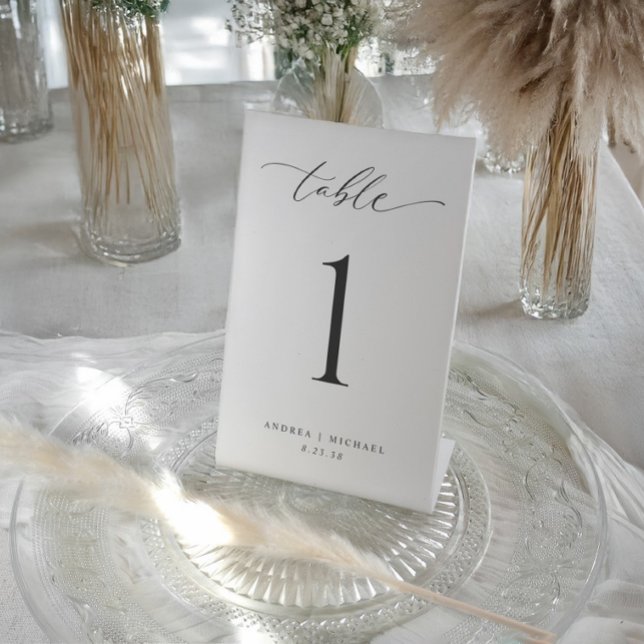 Expositor En L Minimal Modern Simple Wedding Table Numbers 4x6 (Elegant black and white wedding table number with minimal design and calligraphy script.)