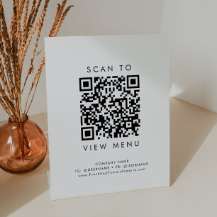 Expositor En L Moda Typography Restaurant Menu QR Code