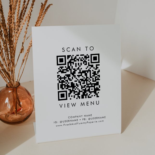 Expositor En L Moda Typography Restaurant Menu QR Code (Subido por el creador)