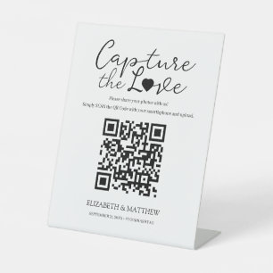 Expositor En L Moda y escritura moderna captura el amor con el có