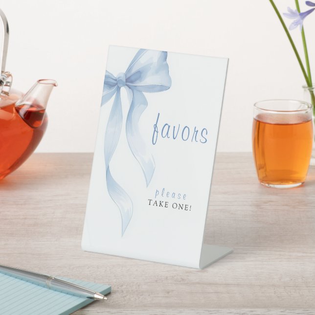 Expositor En L Modern Blue Bow Bridal Shower (In Situ)