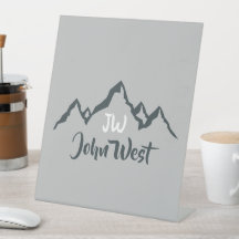 Monograma personalizable de la gama de montañas di