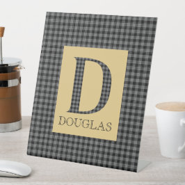 Expositor En L Monograma Tarta Douglas D