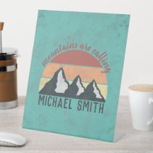 Montañas pastel vintage están llamando monograma