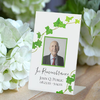 Expositor En L Monumento al funeral del marfil inglés verde