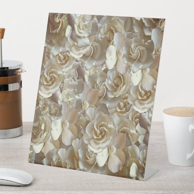 Expositor En L Muchos pétalos hermosos de rosa (In Situ)