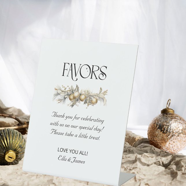 Expositor En L Navidades Boda Gold Garland favorece el Rótulo de  (Favor Table Sign from the Holly Bells Wedding Collection by Darling & May)