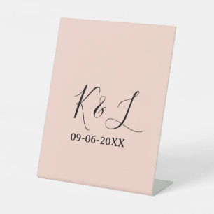Expositor En L nombre de pareja de boda letra fecha rojo fondo pa