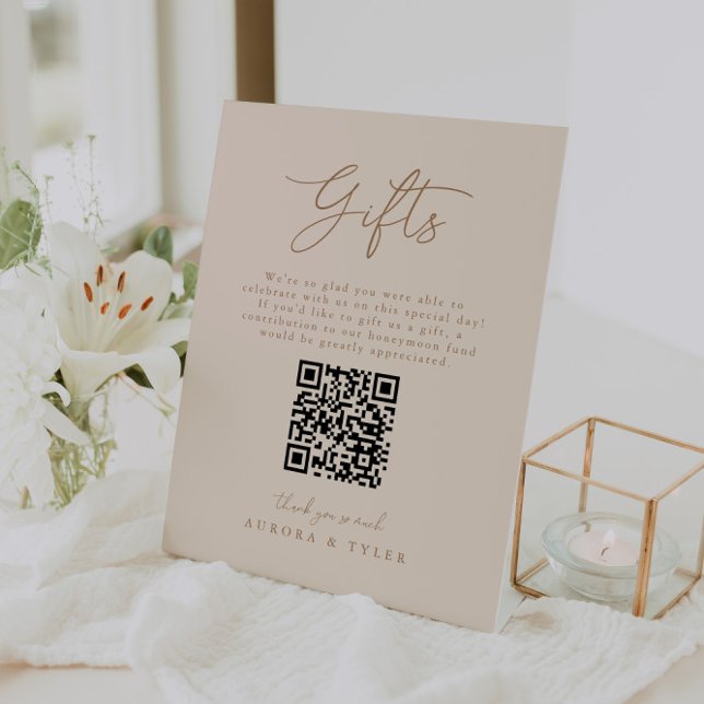 Expositor En L Nota de regalos de boda beige elegante (Subido por el creador)