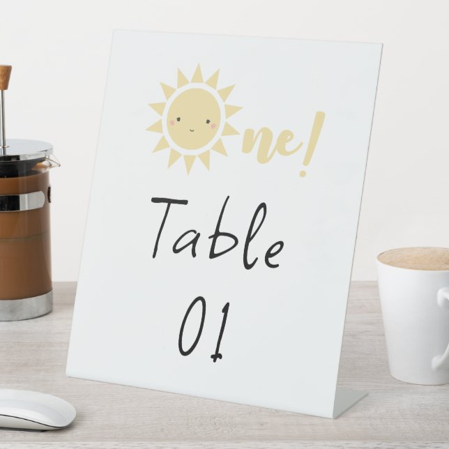 Expositor En L Números de mesa para el 1er cumpleaños de Cute Lit (In Situ)