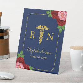 Expositor En L Nurse Graduation