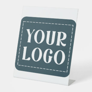 Expositor En L Pascua personalizada, única, elegante y refinada