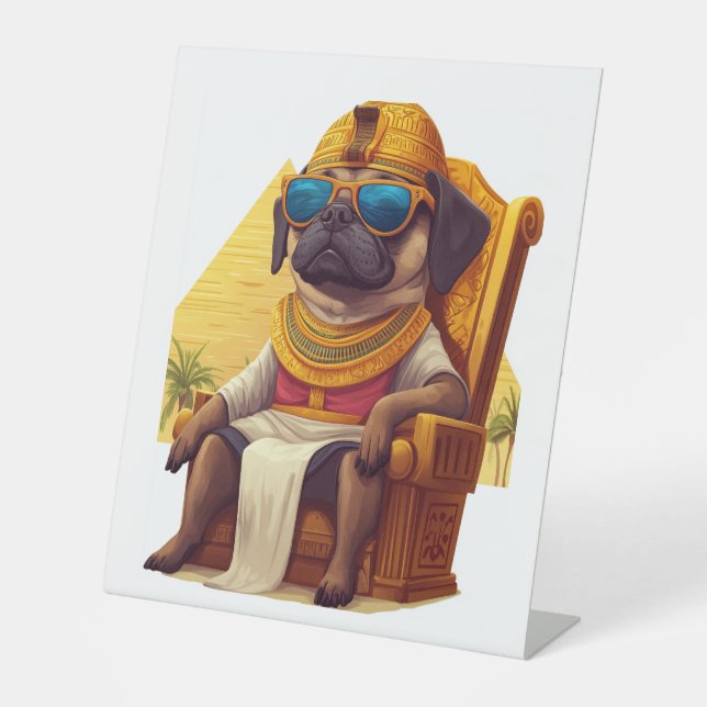 Expositor En L Pharaoh Pug - Antiguo perro egipcio (Anverso)