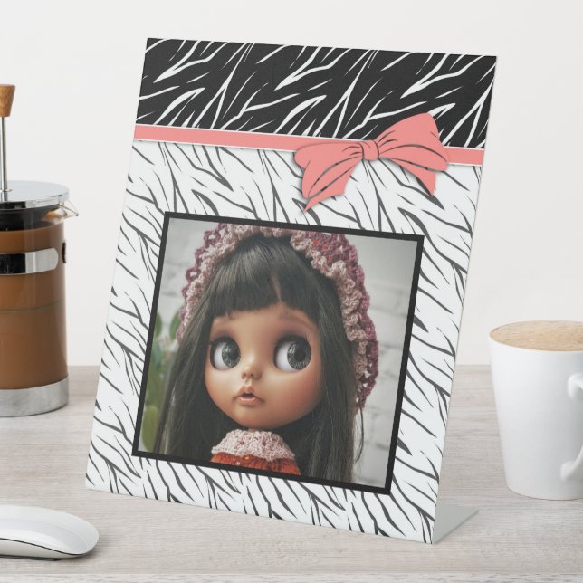 Expositor En L Piel de cebra tigre blanco negro rayas de cuero ro (In Situ)