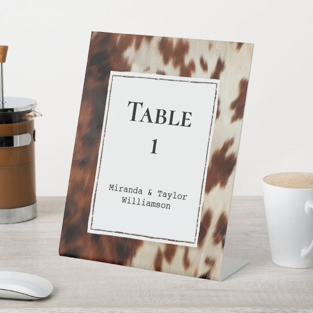 Expositor En L Piel de vaca de Crema Marrón Occidental (In Situ)