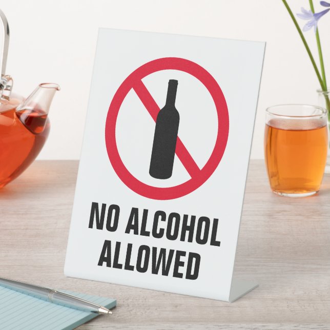 Expositor En L Prohibido el consumo de alcohol (In Situ)