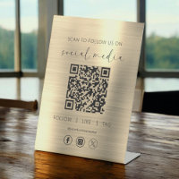 QR Code Gold Scan para seguirnos en las redes soci