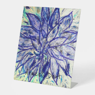 Expositor En L Rare Blue Dahlia