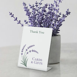 Expositor En L Regalos y tarjetas de boda de lavanda sencillos