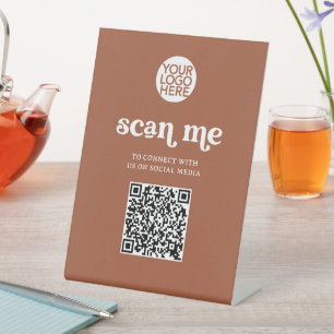 Expositor En L Retro y Boho   Código QR de exploración de terraco