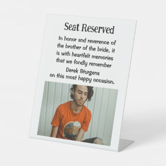 Expositor En L Rótulo De La Plaque Memorial Del Boda De La Novia