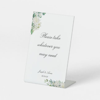 Expositor En L Rótulo en el cuarto de baño con flores blancas per