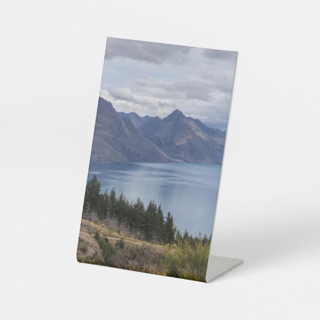 Expositor En L Rótulo Pedestal (Anverso)