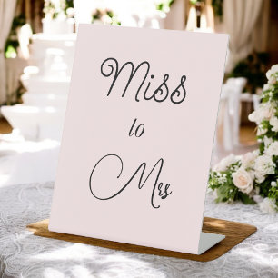 Expositor En L Rubor Pink Bridal Shower Miss con la Sra.