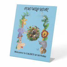 Signo de bienvenida de primer cumpleaños de un niñ