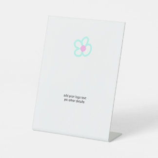 Expositor En L Simple elegant custom logo here company