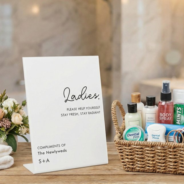 Expositor En L Simple Neutral Ladies Wedding Bathroom Basket (Subido por el creador)