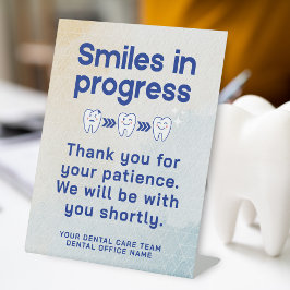 Expositor En L Sonrisas de consultorio dental moderno Mensaje per