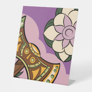 Expositor En L Stylized Axe and Flower Design