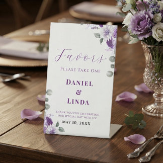 Expositor En L Susurros de Lavanda: Favores de la Elegancia en Fl