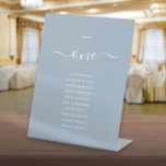 Expositor En L Tabla de asientos número de tabla de guiones de Mo<br><div class="desc">Estos elegantes carteles de la tabla de guiones con la firma azul polvorienta son perfectos para todas las celebraciones. Diseñado por Thisisnotme©</div>