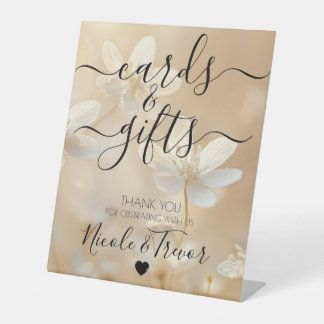 Expositor En L Tarjetas y regalos con flores blancas sepia con no