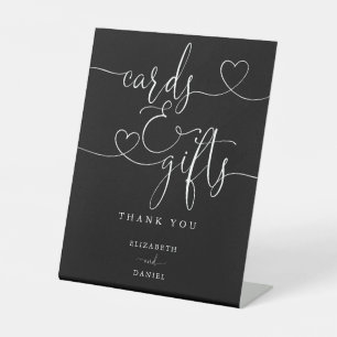 Expositor En L Tarjetas y regalos con letra corazón en blanco y n
